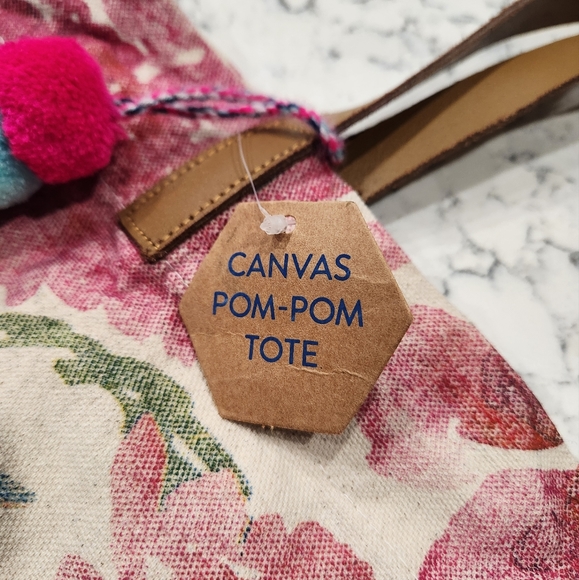 FLORAL FLIRTY POM POM CANVAS TOTE BAG WATERCOLOR ECCOLO NWT cream & pink - Picture 4 of 12